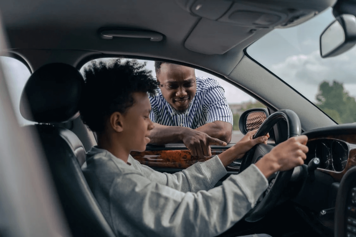 Minors & Car Driving: 6 Legal Tips to Help Us Protect Ourselves