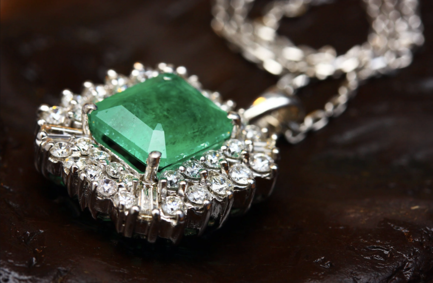 The World of Colored Gemstones: Thinking Beyond Diamonds