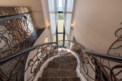 right metal wall décor 