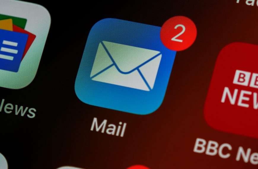 Mail