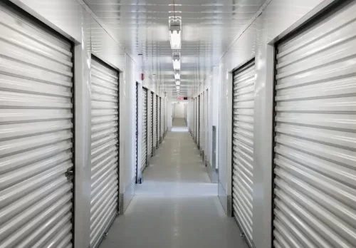 renting storage unit