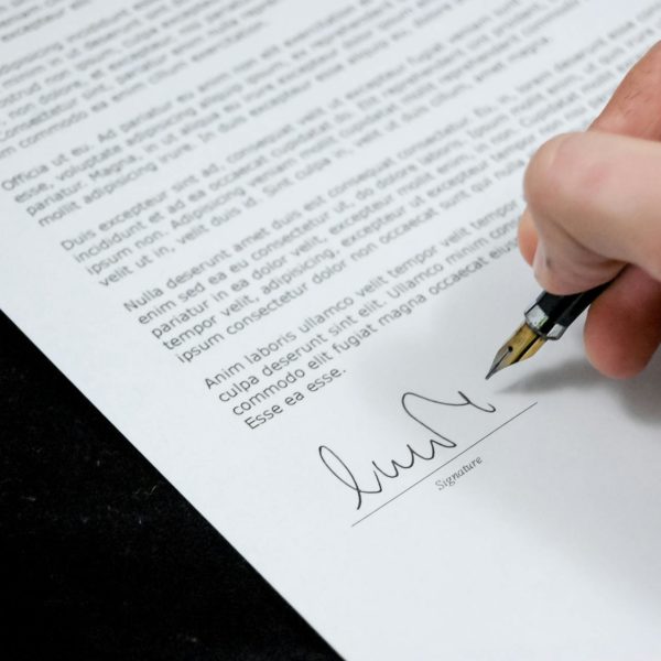 How To Choose The Right Signature Font