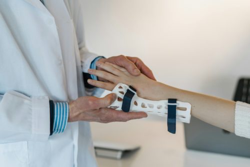 Orthopedic Excellence: The Characteristics of Expert Surgeons