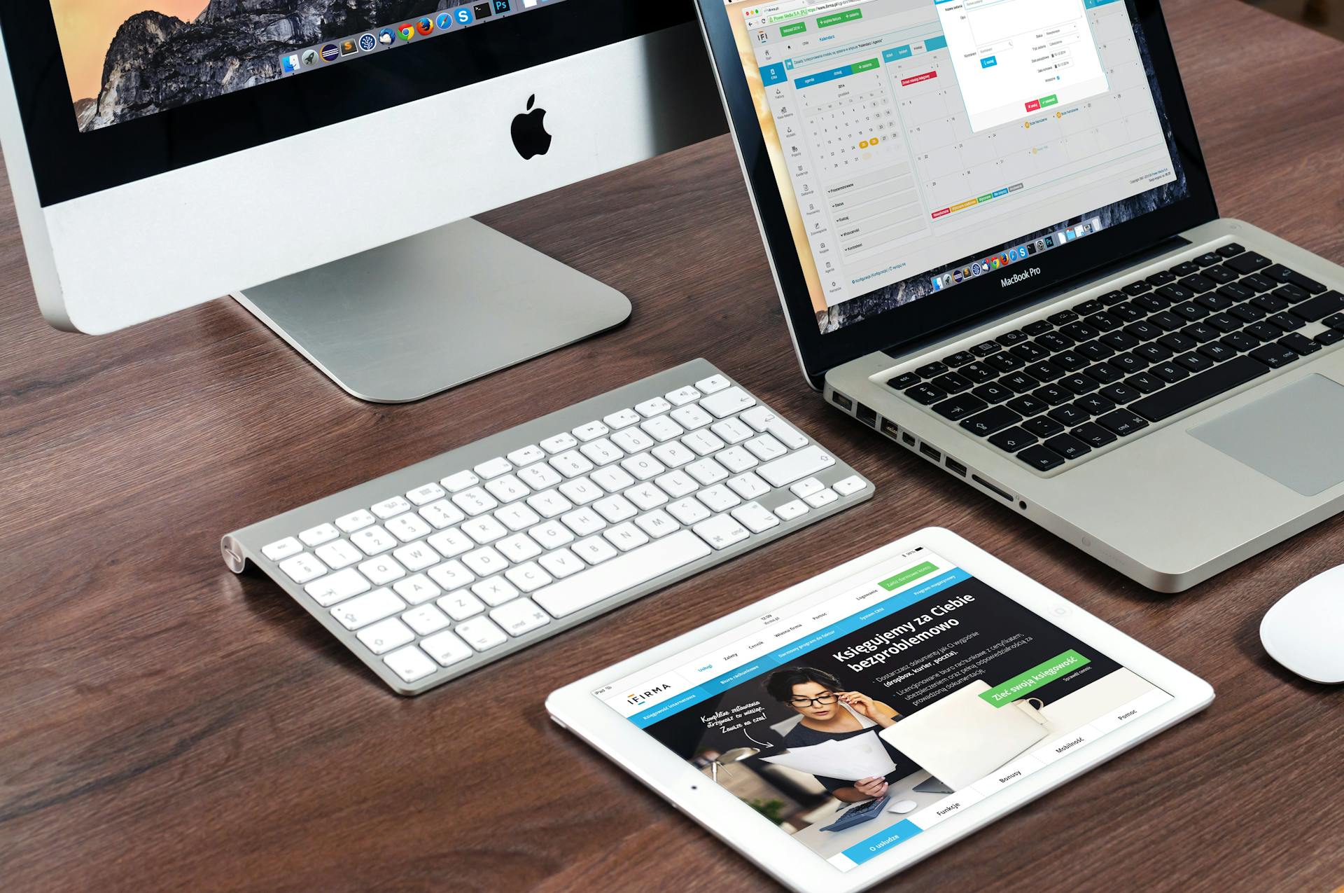 The Effect of Web Hosting on SEO Rankings and Organic Traffic