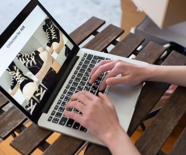 E-Commerce Website